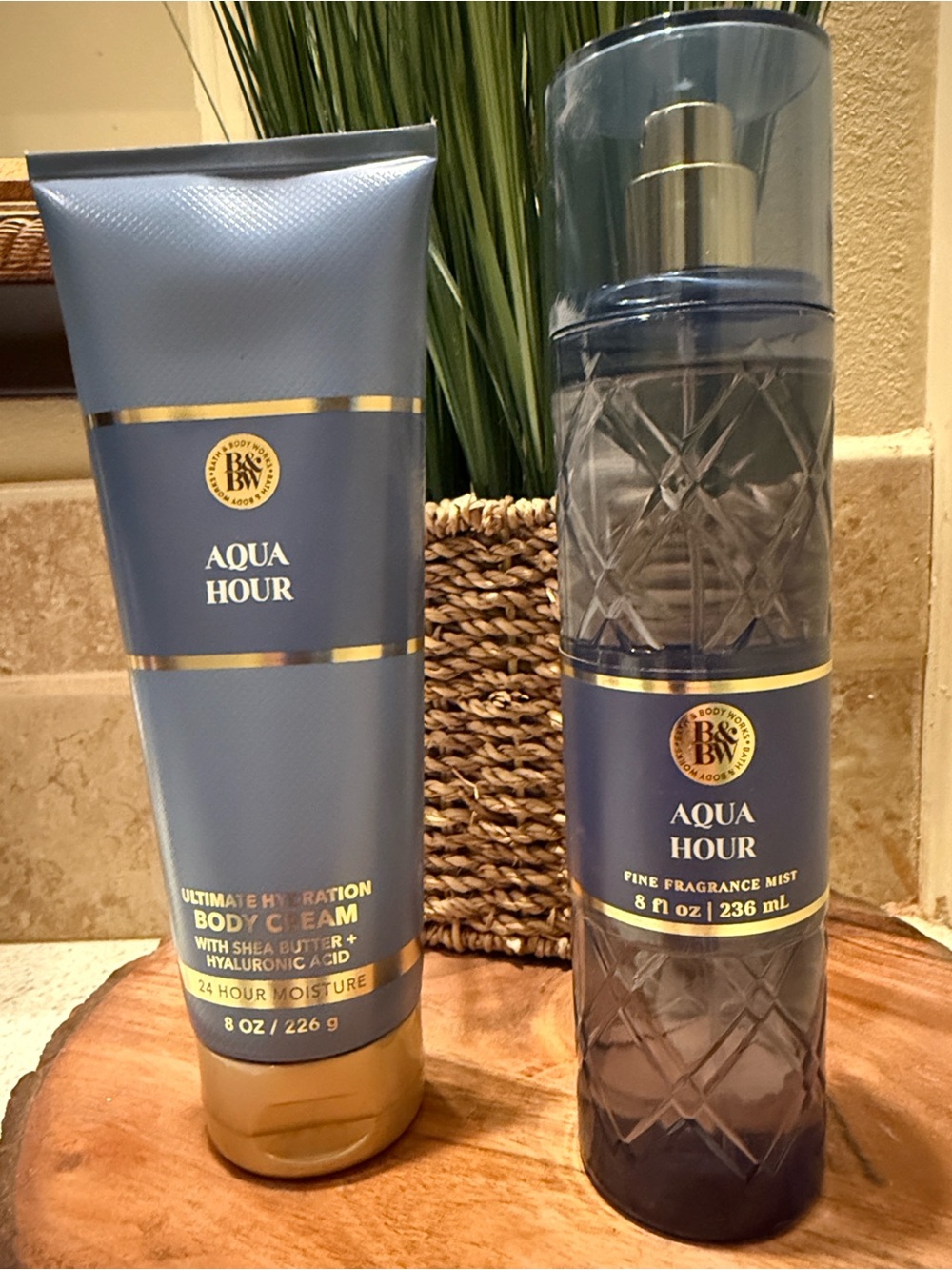 Bath & Body Works Aqua Hour Blue Body Cream & Fragrance Mist Set
